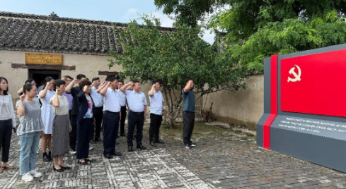 追寻红色记忆 践行交通使命 ——市交通运输局赴萧县蔡洼开展革命传统教育