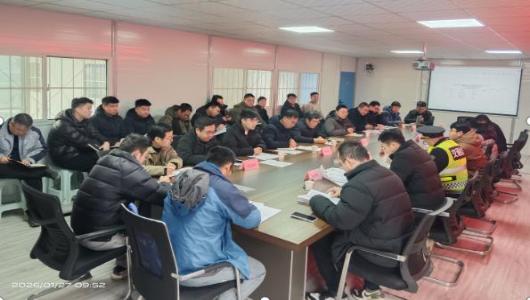 明确监督要求 夯实监管基础
淮北市交通运输局开展重点工程质量监督交底