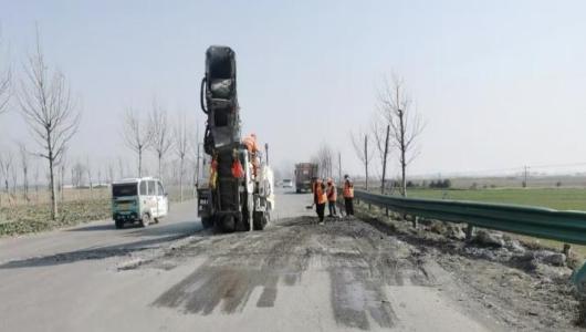 打好隐患治理“组合拳”
护航春运平安回家路